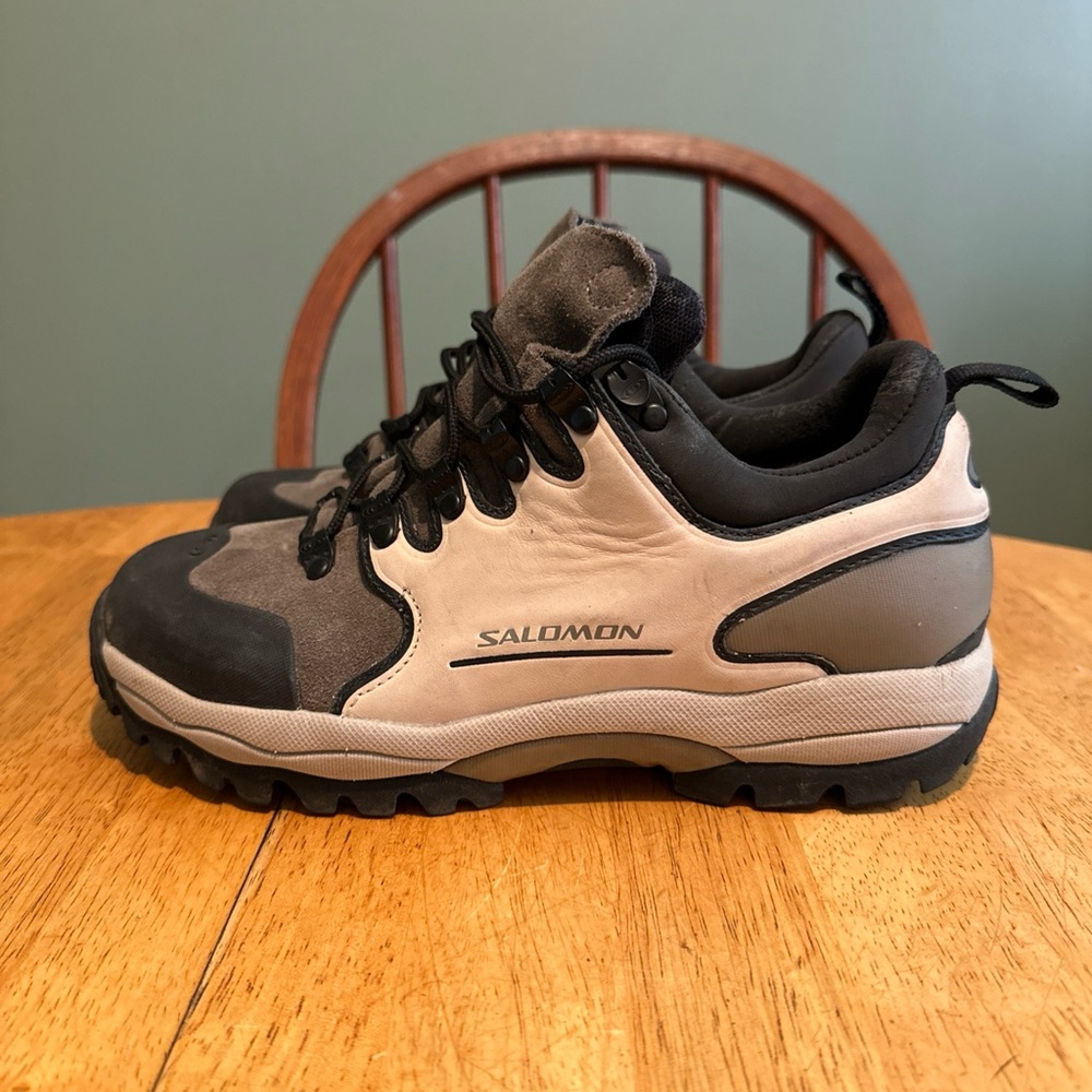 Salomon  Vtg Y2K Contagrip Womens Size 8 Hiking Shoes Tan Leather Outdoor Camp
